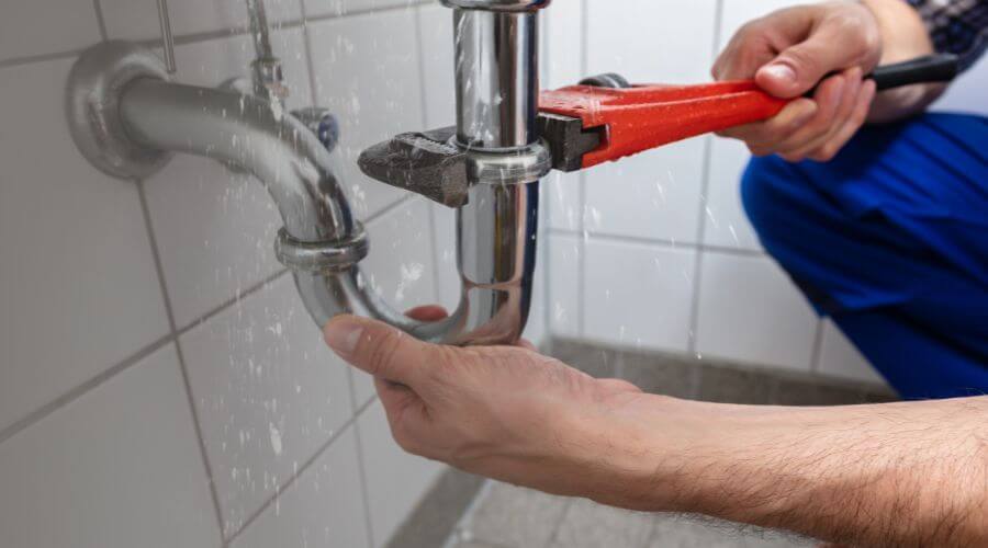 Professional emergency plumbing in Quincy, IN